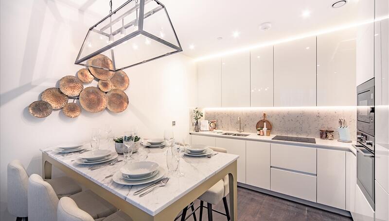 4 Thornes House, 6-8 Charles Clowes Walk, London